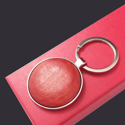 Red Round wooden keychain custom key tag